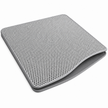 Tapis anti-litière Felinexa CleanMat double couche plié, vue détaillée de la texture alvéolée